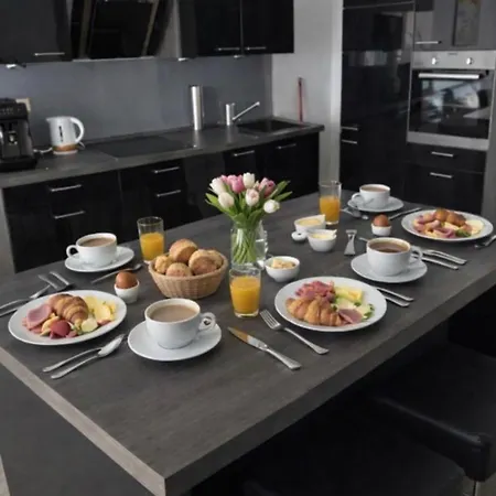 Apartament A & M Vacation *